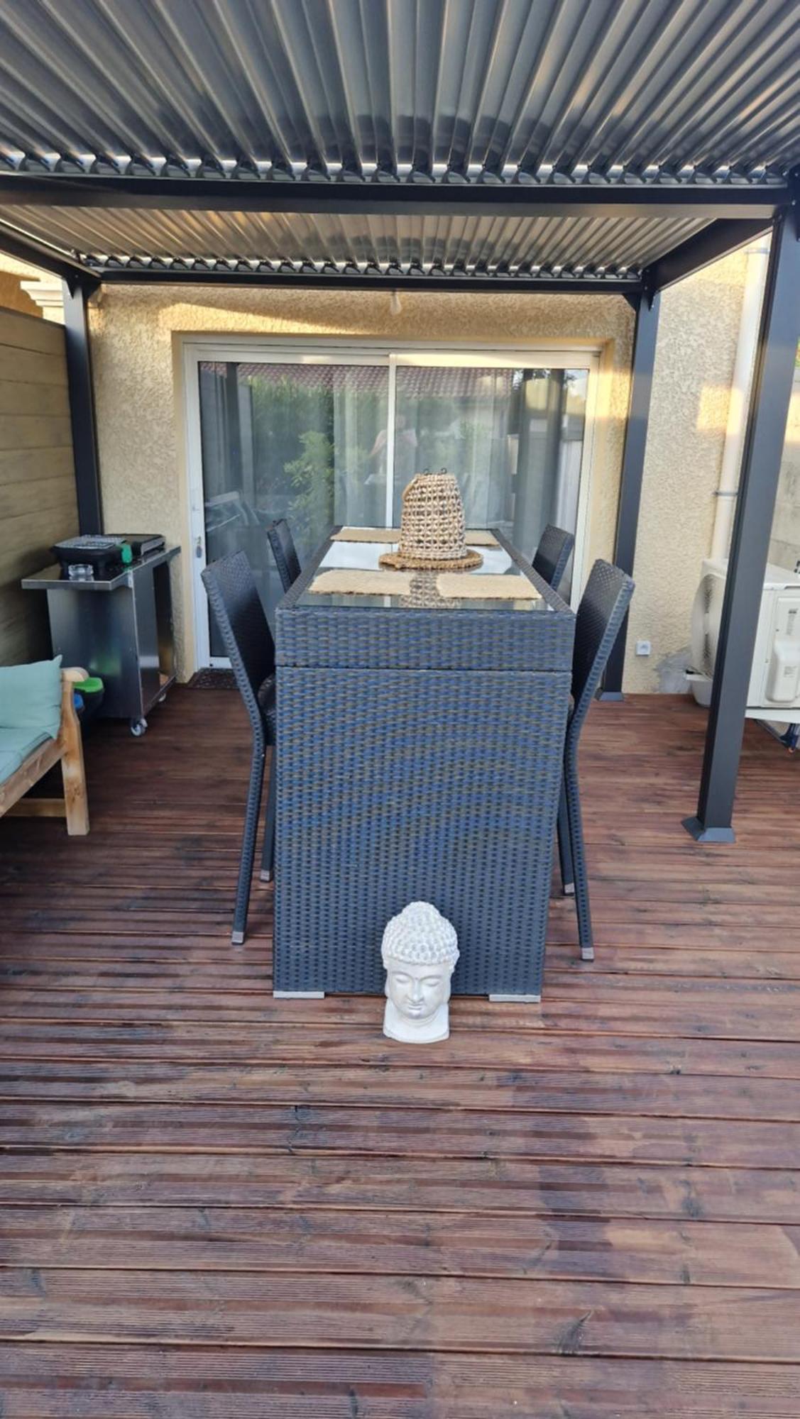 Appartement Pour 4 Avec Terrasse Chanos-Curson Exterior foto